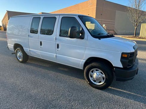 Used 2014 Ford E-150 and Econoline 150 image 27