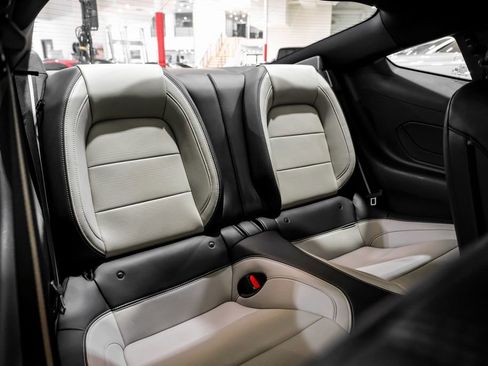 Used 2025 Ford Mustang Premium RWD image 33