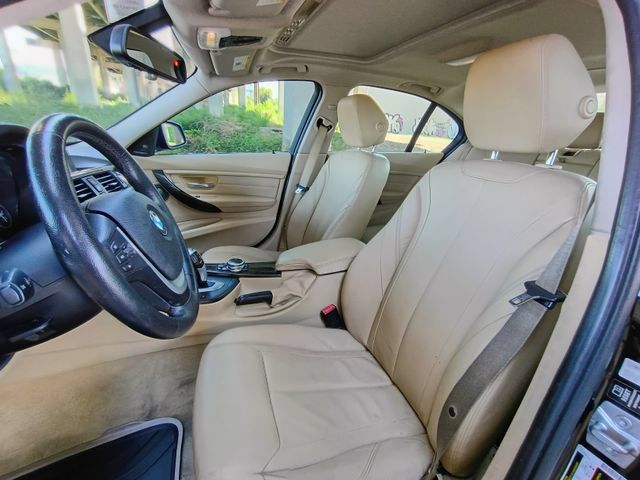 Used 2014 BMW 335i Sedan RWD image 31