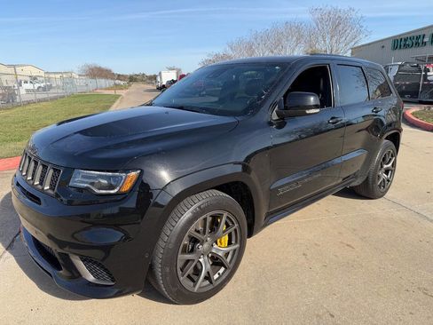Used 2020 Jeep Grand Cherokee Trackhawk image 23
