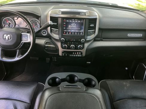 Used 2021 RAM 2500 Laramie AWD/4WD image 4