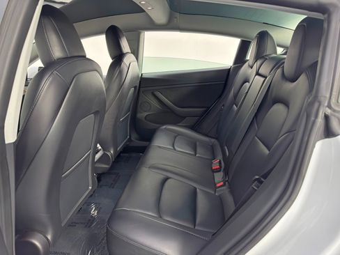 Used 2023 Tesla Model 3 Standard Range image 41
