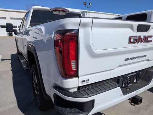 Certified 2023 GMC Sierra 2500 AT4 w/ AT4 Preferred Package image 7