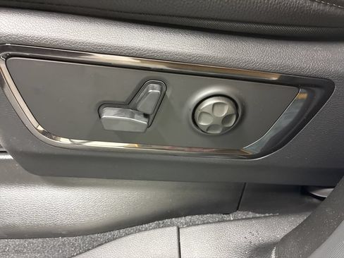 New 2026 RAM 1500 Limited AWD/4WD image 10
