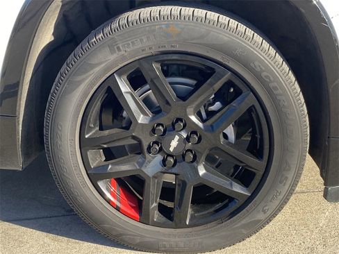 Used 2020 Chevrolet Traverse Premier w/ Redline Edition image 10