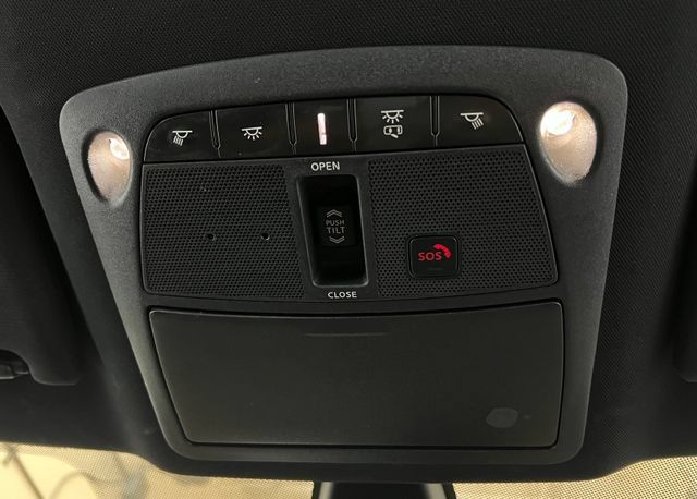 Used 2022 Nissan Maxima SR w/ Sport Mat Group FWD image 46