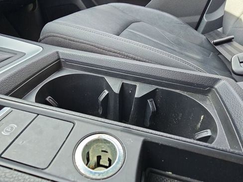 Used 2020 Audi Q3 2.0T Premium w/ Convenience Package image 20