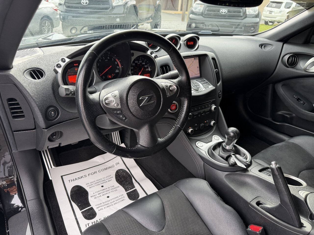 Used 2014 Nissan 370Z Touring w/ Sport Package RWD image 10
