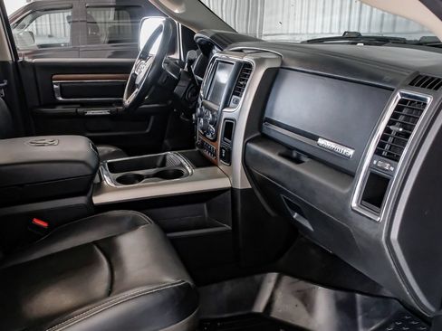 Used 2017 RAM 2500 Laramie w/ Sport Appearance Group AWD/4WD image 12