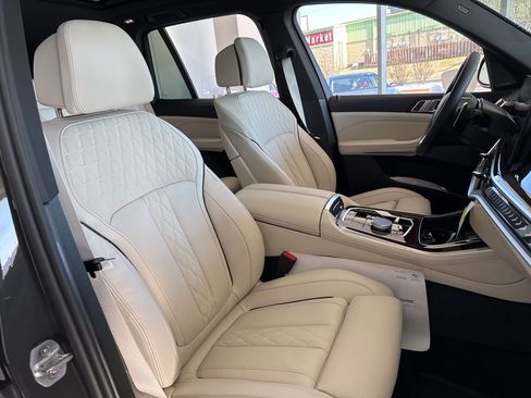 New 2026 BMW X5 xDrive40i w/ Climate Comfort Package image 55