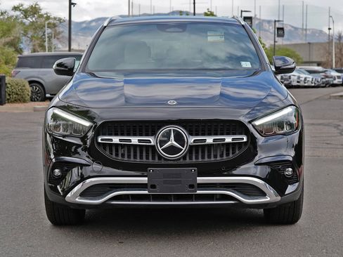 Used 2025 Mercedes-Benz GLA 250 image 2