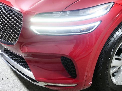 Used 2022 Genesis GV70 2.5T image 16