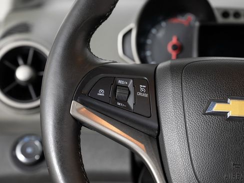 Used 2015 Chevrolet Sonic LTZ image 30