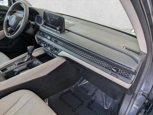 Used 2023 Honda Accord EX image 22