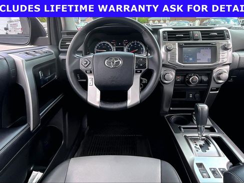 Used 2019 Toyota 4Runner SR5 Premium AWD/4WD image 5