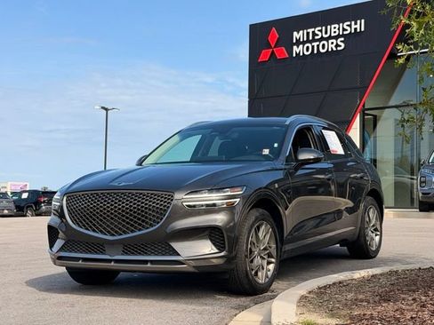 Used 2025 Genesis GV70 2.5T AWD/4WD image 8