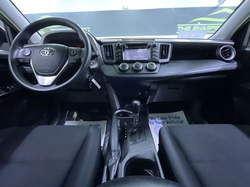 Used 2018 Toyota RAV4 LE w/ All Weather Liner Package image 18