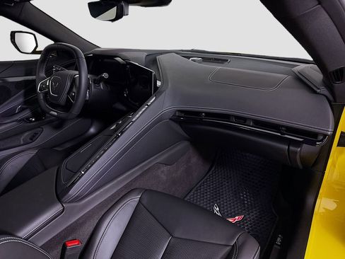 Used 2025 Chevrolet Corvette Z06 image 26