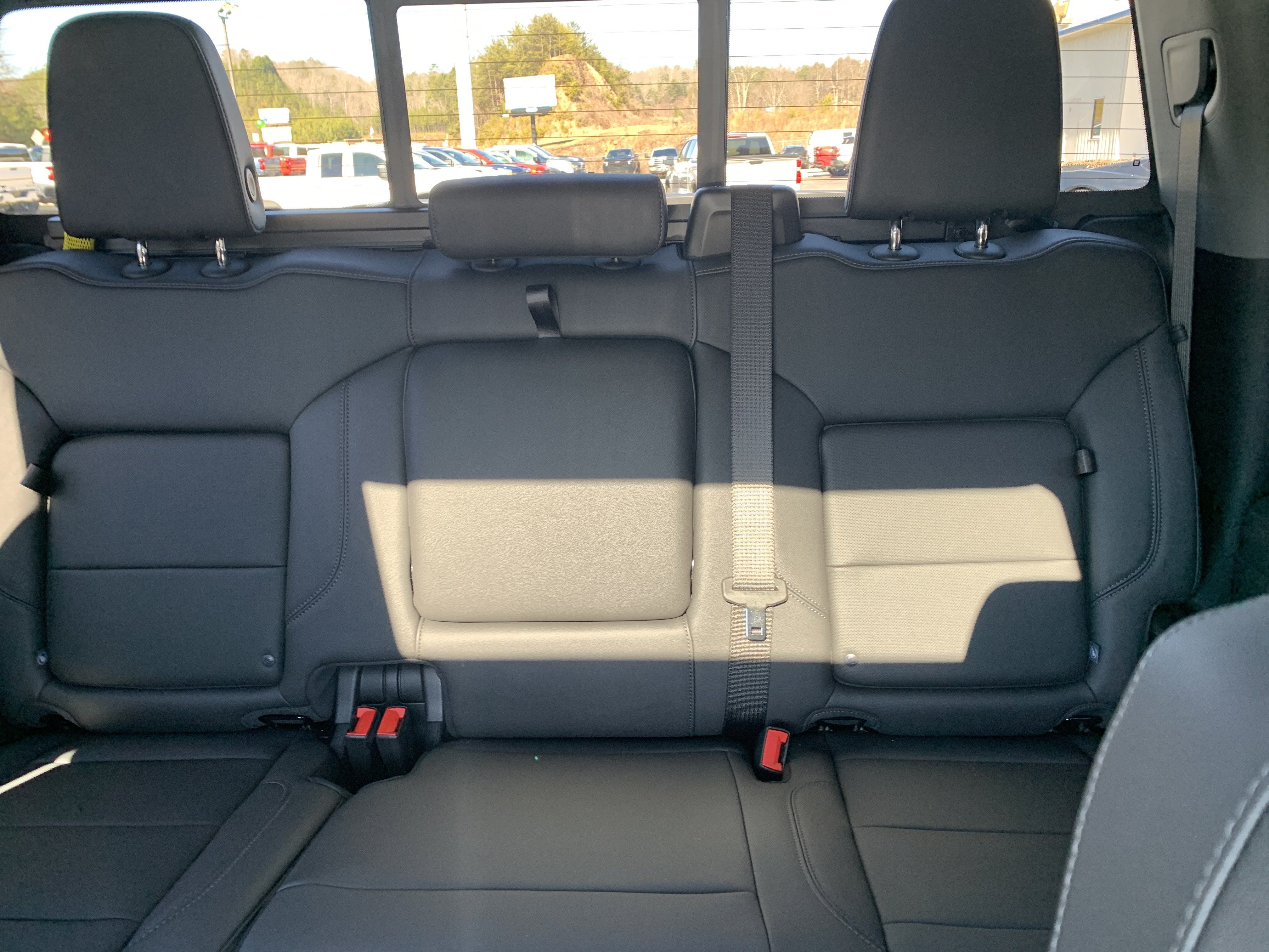 New 2025 Chevrolet Silverado 2500 LTZ w/ LTZ Premium Package AWD/4WD image 20