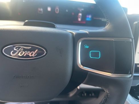 New 2025 Ford Expedition Max Active image 20