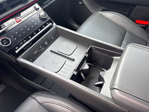 Used 2025 Hyundai Santa Fe Calligraphy image 19