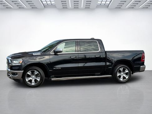 Used 2019 RAM 1500 Laramie AWD/4WD image 7