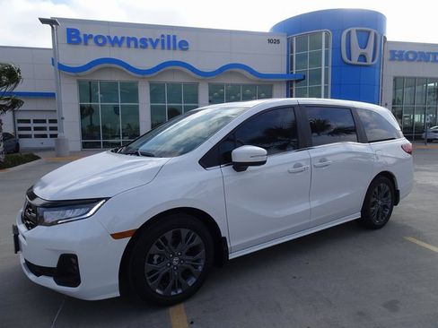 New 2026 Honda Odyssey Touring image 1