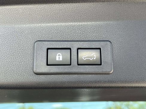 Used 2023 Subaru Ascent Onyx Edition AWD/4WD image 14