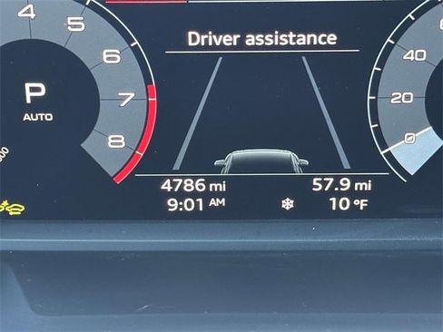 Certified 2025 Audi Q3 2.0T Premium w/ Convenience Package image 26