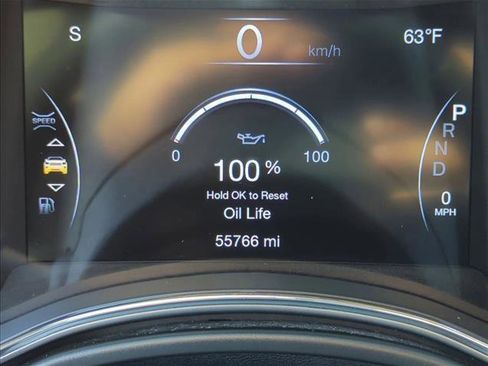 Used 2022 Jeep Grand Cherokee Laredo X image 11