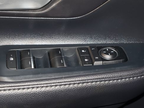 Used 2024 Toyota Grand Highlander AWD image 34