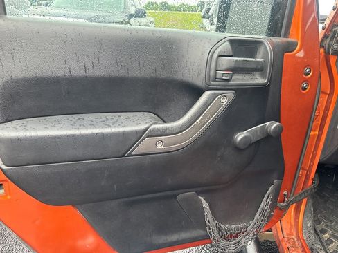 Used 2011 Jeep Wrangler Sport AWD/4WD image 4