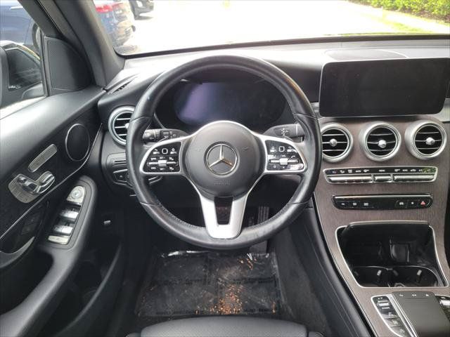 Used 2022 Mercedes-Benz GLC 300 4MATIC w/ Premium Package Lite image 16