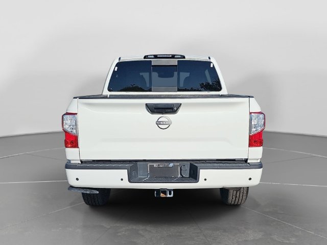 Used 2024 Nissan Titan SV w/ Accessory Utility Package AWD/4WD image 5