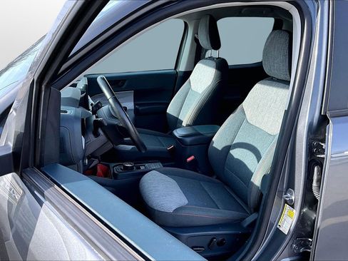 Used 2022 Ford Maverick XLT w/ XLT Luxury Package image 16