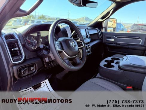 Used 2023 RAM 3500 Big Horn w/ Safety Group image 10