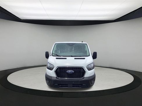 Used 2025 Ford Transit 250 Low Roof w/ Exterior Upgrade Package RWD image 3