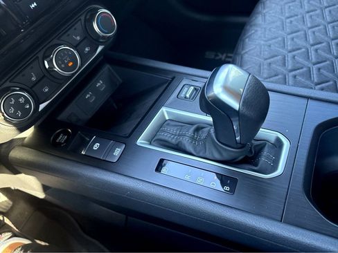 New 2025 Nissan Kicks SV w/ SV Premium Package FWD image 8