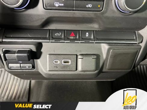 Used 2021 Chevrolet Silverado 2500 Custom w/ Custom Value Package AWD/4WD image 20