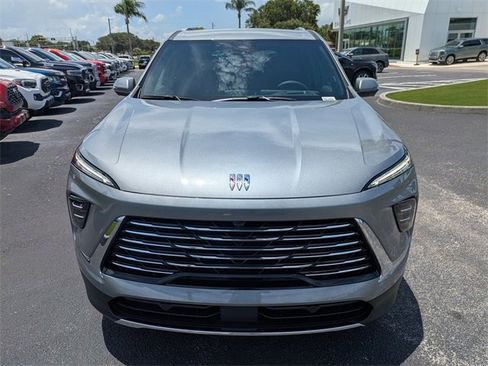 New 2025 Buick Enclave Preferred w/ Power Package image 9