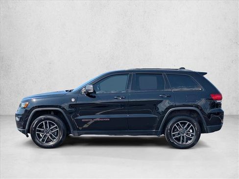 Used 2020 Jeep Grand Cherokee Trailhawk AWD/4WD image 9