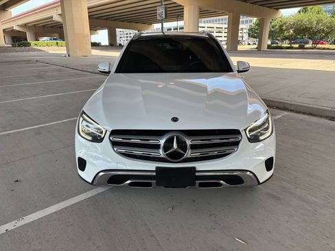 Used 2020 Mercedes-Benz GLC 300 image 3