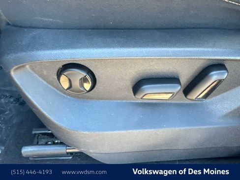 Used 2021 Volkswagen Atlas SE image 24