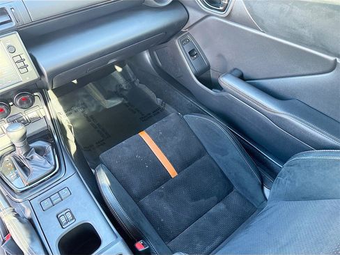 Used 2023 Toyota GR86 10th Anniversary SE image 22