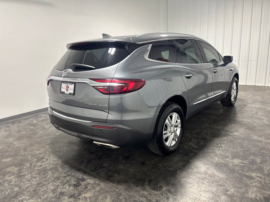 Used 2018 Buick Enclave Essence FWD image 4