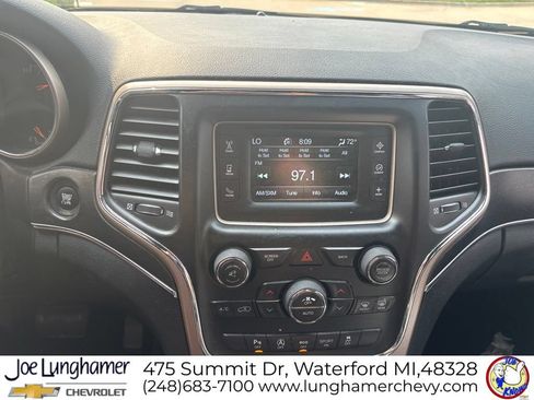 Used 2016 Jeep Grand Cherokee Limited AWD/4WD image 14