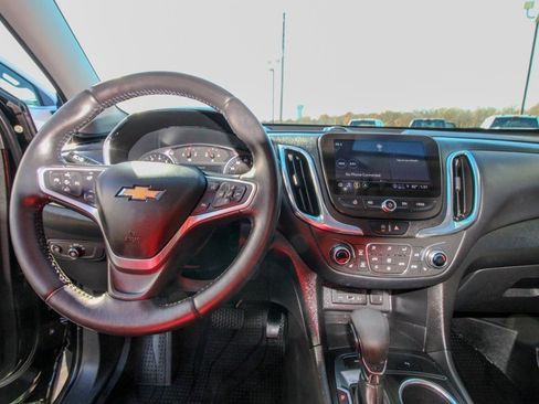Used 2022 Chevrolet Equinox LT image 31