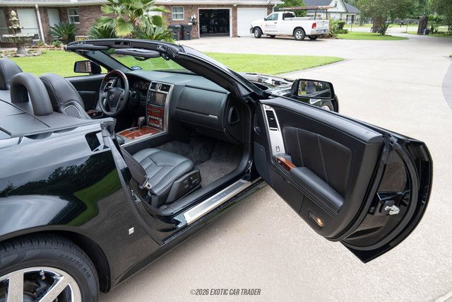 Used 2006 Cadillac XLR RWD image 56
