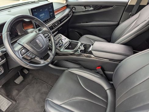 Used 2021 Lincoln Nautilus Reserve image 27