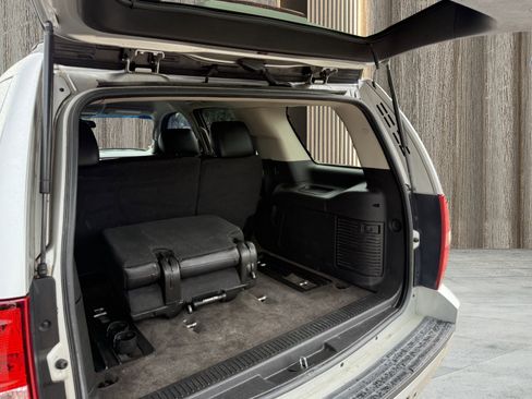 Used 2011 Chevrolet Tahoe LT image 20